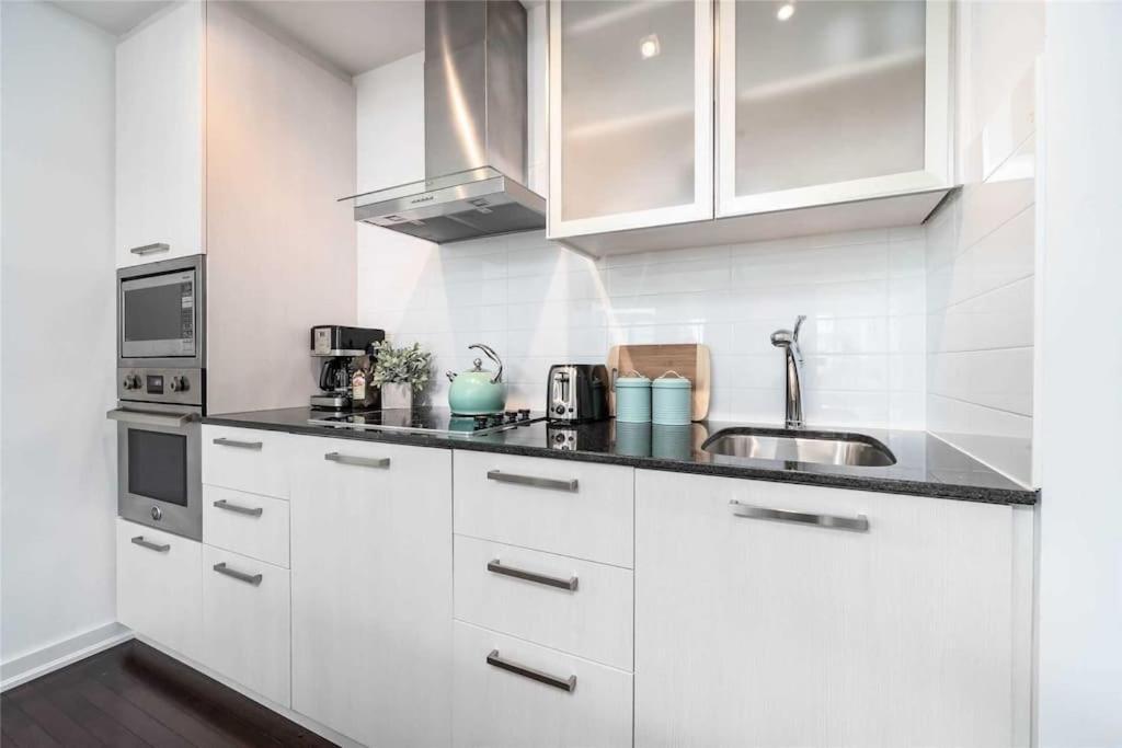 New Superior Lakeview Luxury Top Floor 3-Bedroom Suite On 48Th Floor Τορόντο Εξωτερικό φωτογραφία