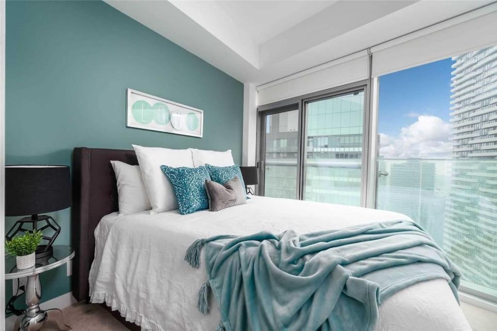 New Superior Lakeview Luxury Top Floor 3-Bedroom Suite On 48Th Floor Τορόντο Εξωτερικό φωτογραφία