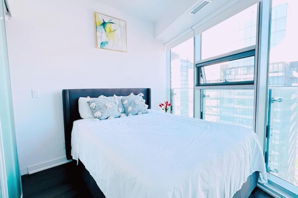 New Superior Lakeview Luxury Top Floor 3-Bedroom Suite On 48Th Floor Τορόντο Εξωτερικό φωτογραφία
