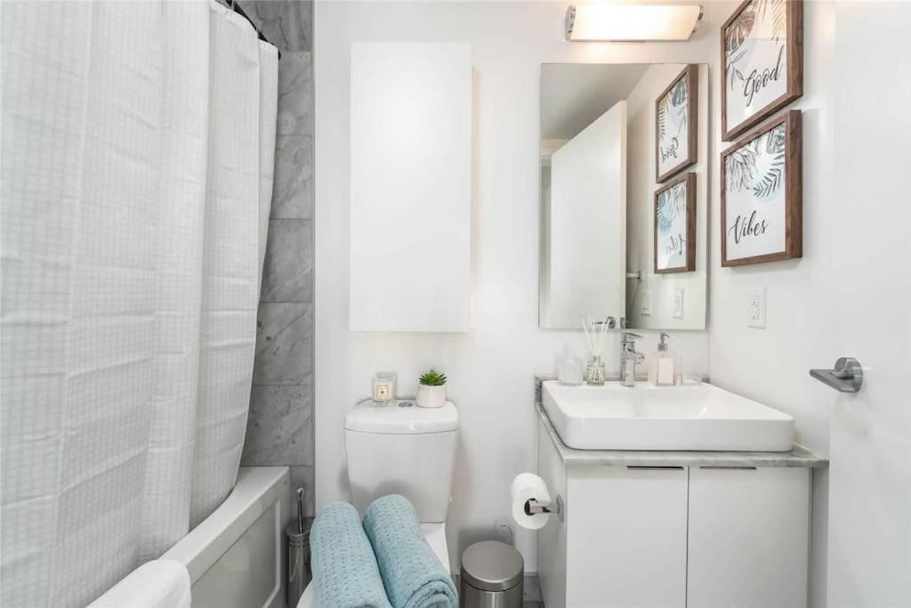 New Superior Lakeview Luxury Top Floor 3-Bedroom Suite On 48Th Floor Τορόντο Εξωτερικό φωτογραφία