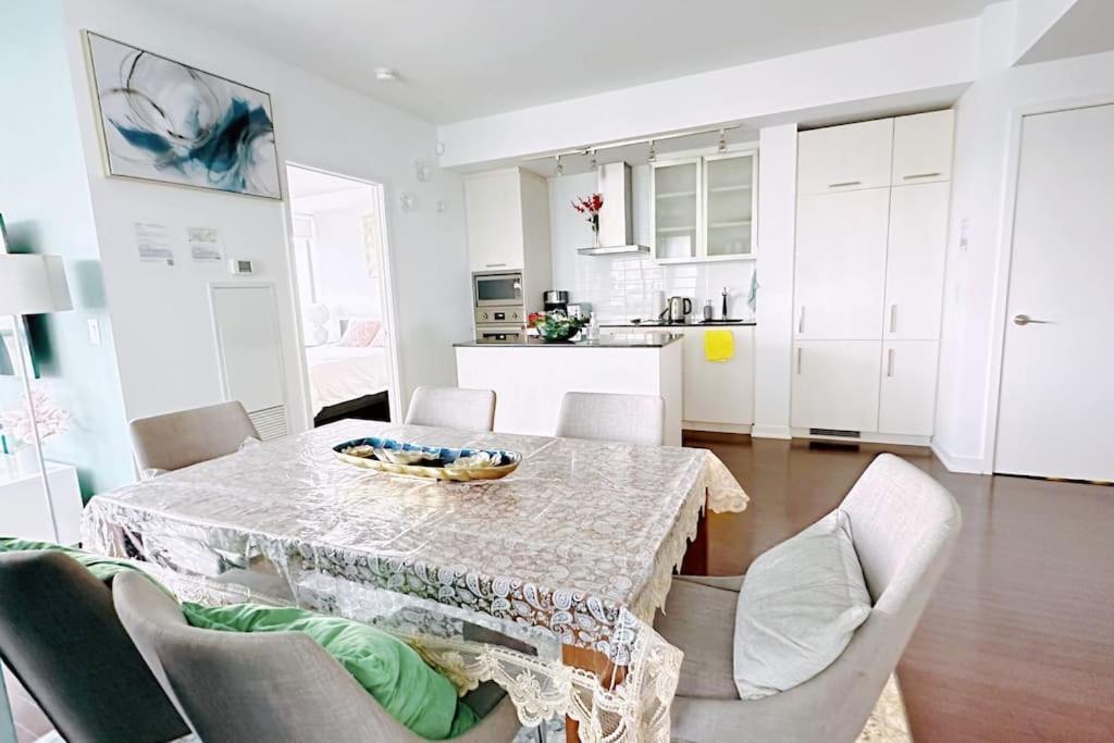 New Superior Lakeview Luxury Top Floor 3-Bedroom Suite On 48Th Floor Τορόντο Εξωτερικό φωτογραφία