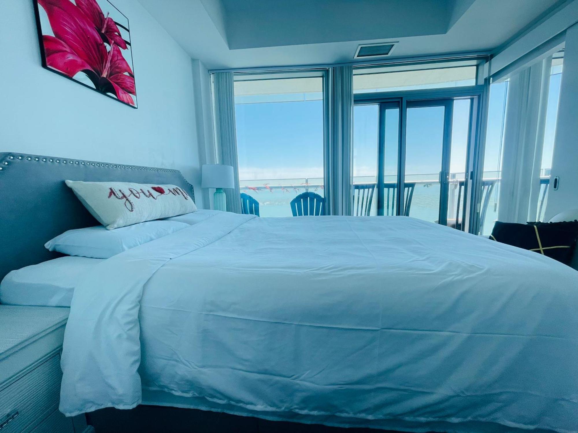 New Superior Lakeview Luxury Top Floor 3-Bedroom Suite On 48Th Floor Τορόντο Εξωτερικό φωτογραφία